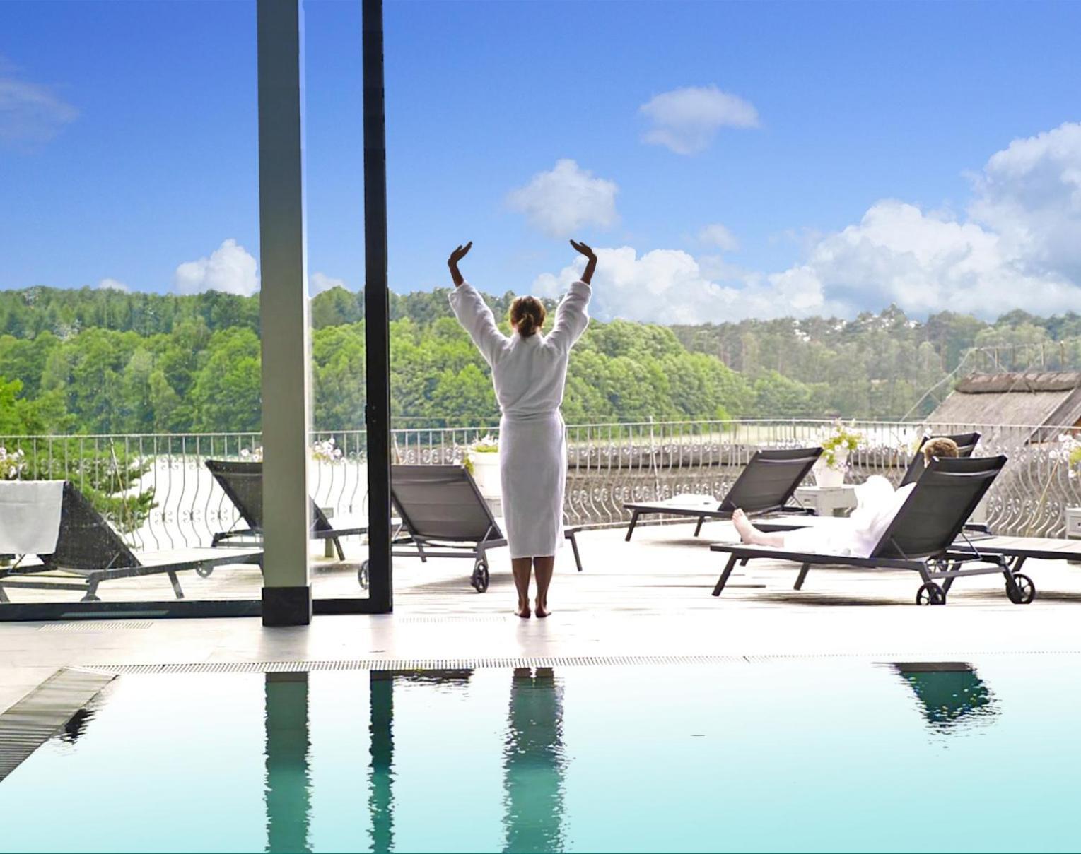 Van Der Valk Naturresort Drewitz Nossentiner Huette Extérieur photo