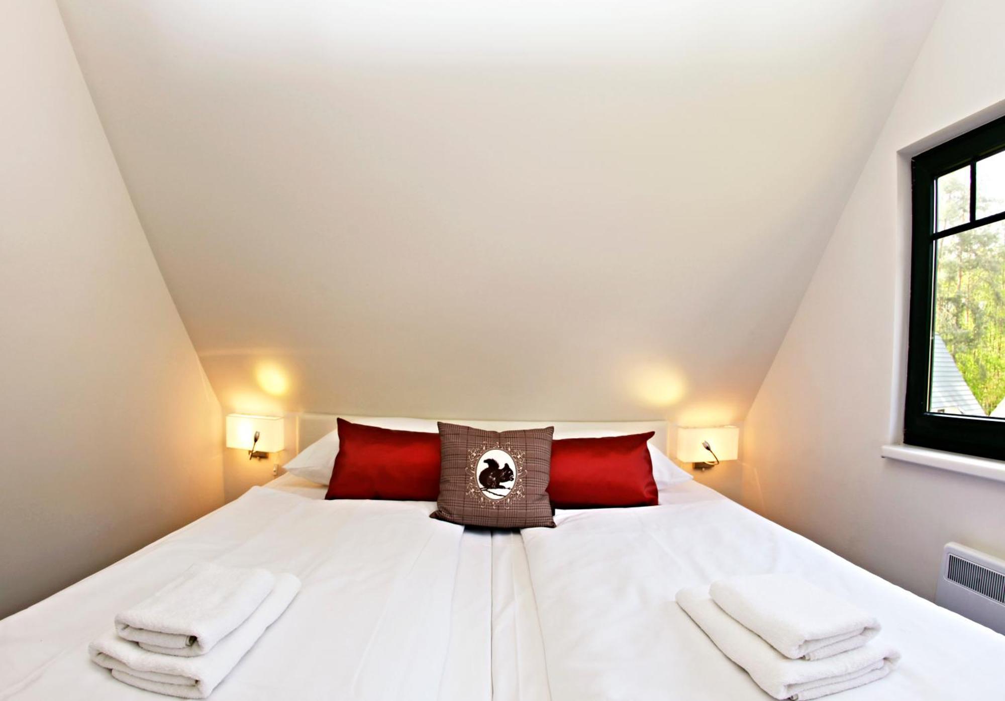 Van Der Valk Naturresort Drewitz Nossentiner Huette Extérieur photo