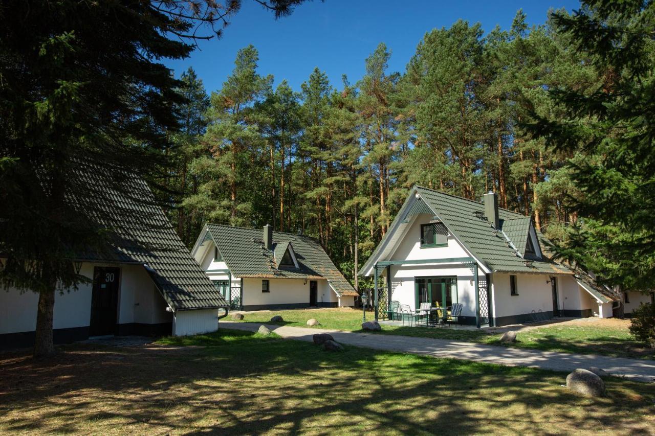 Van Der Valk Naturresort Drewitz Nossentiner Huette Extérieur photo